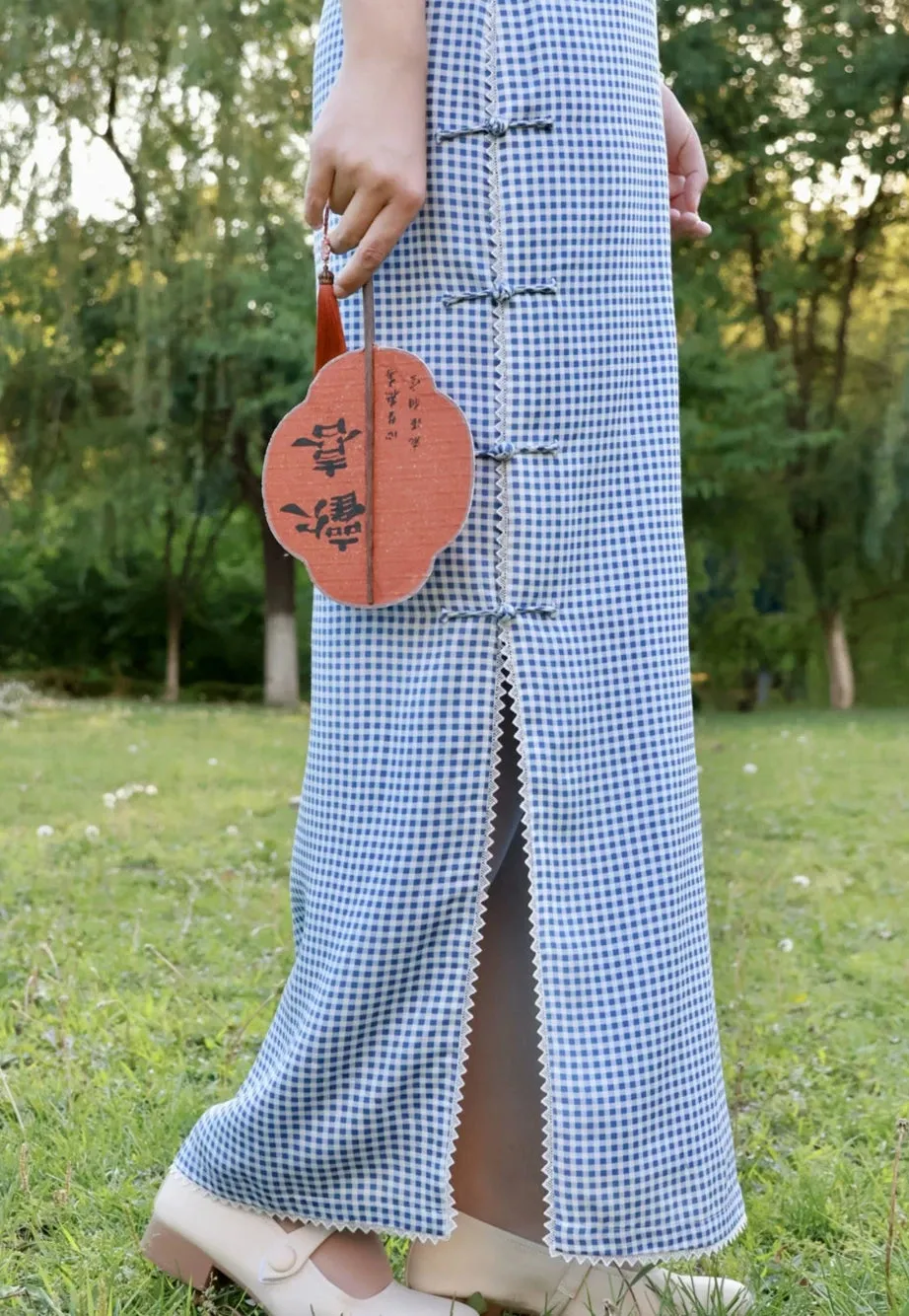 Bing Lan 冰蓝 Icy Blue 1930s Gingham & Lace Cap Sleeve Qipao