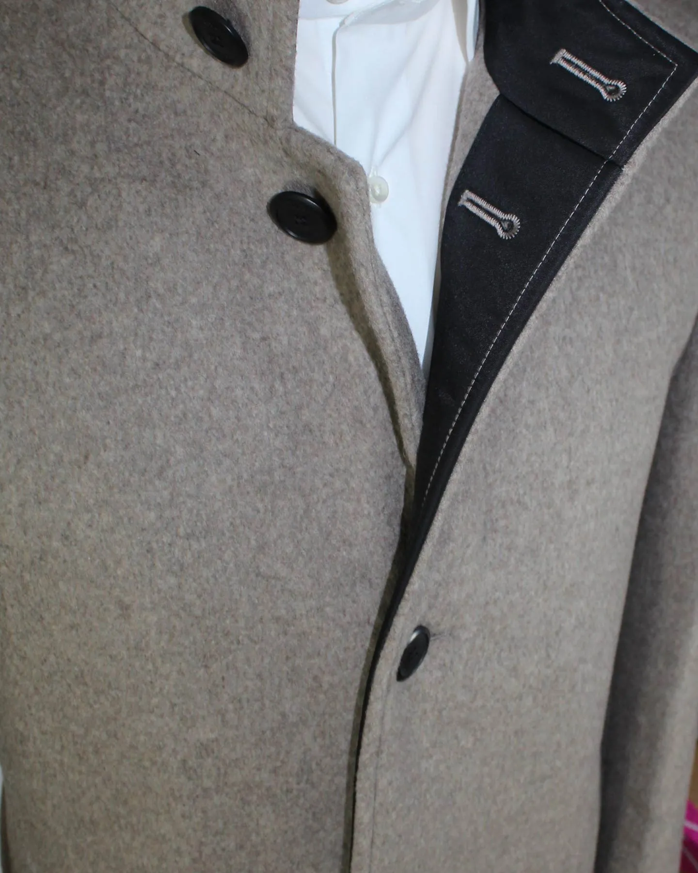 Hugo Boss Wool Coat Medium Beige Long Coat EU 56 - XXL