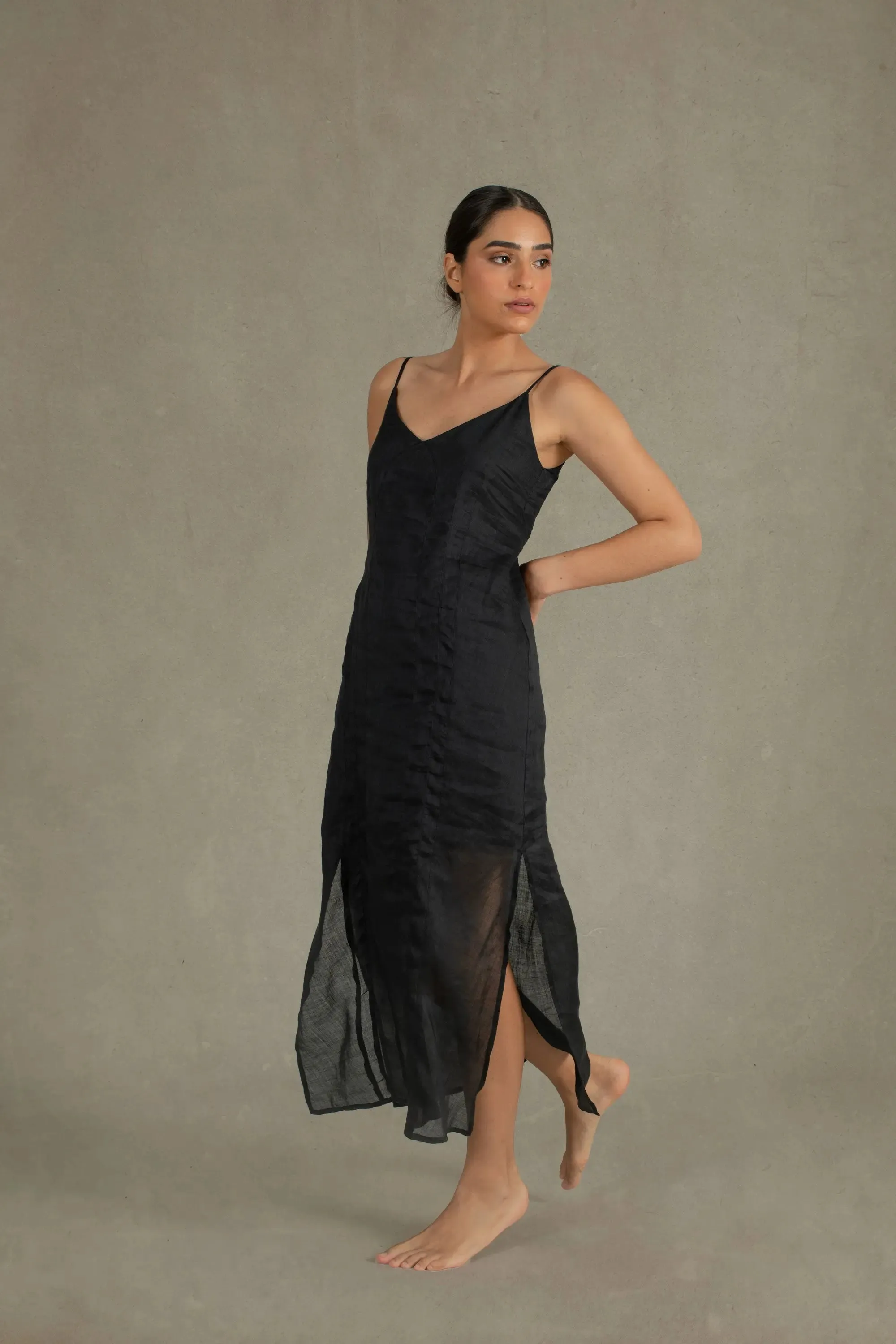 Léa Ramie Linen Slip Dress Black
