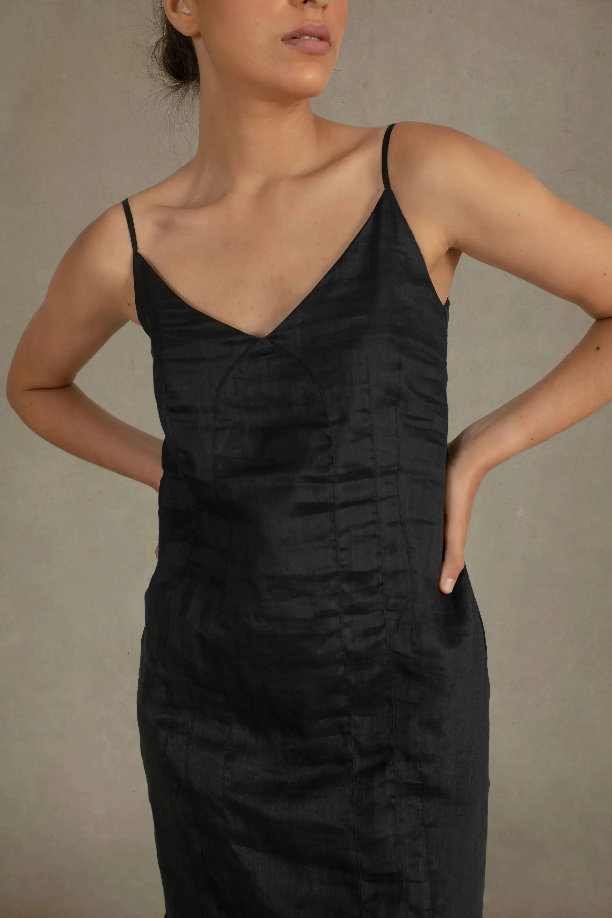 Léa Ramie Linen Slip Dress Black