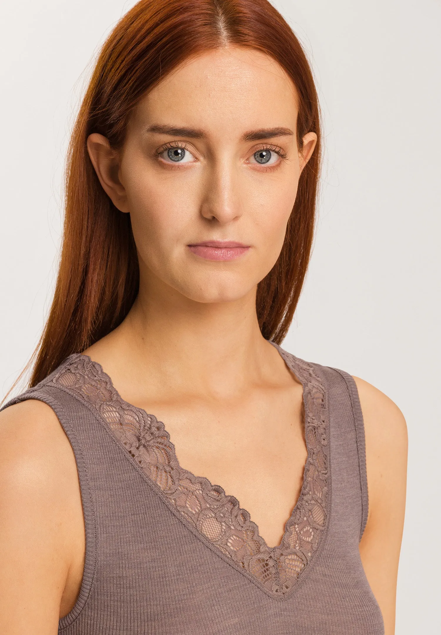 Woolen Lace Fine Ribbed Wool And Silk Tank Top | Stonewash 70912-2756